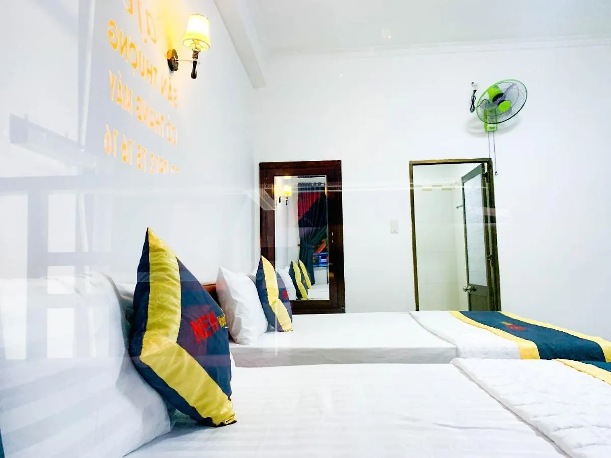 New Hotel فونج تاو 0*,