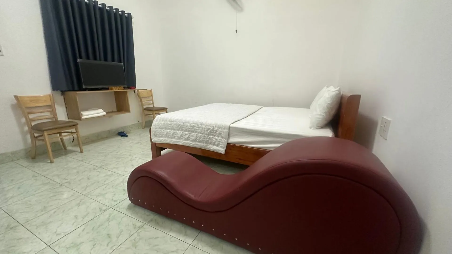 New Hotel فونج تاو فيتنام